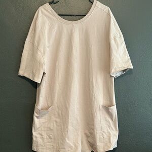 NWOT Amazon Taupe Short-Sleeve Romper with Pockets